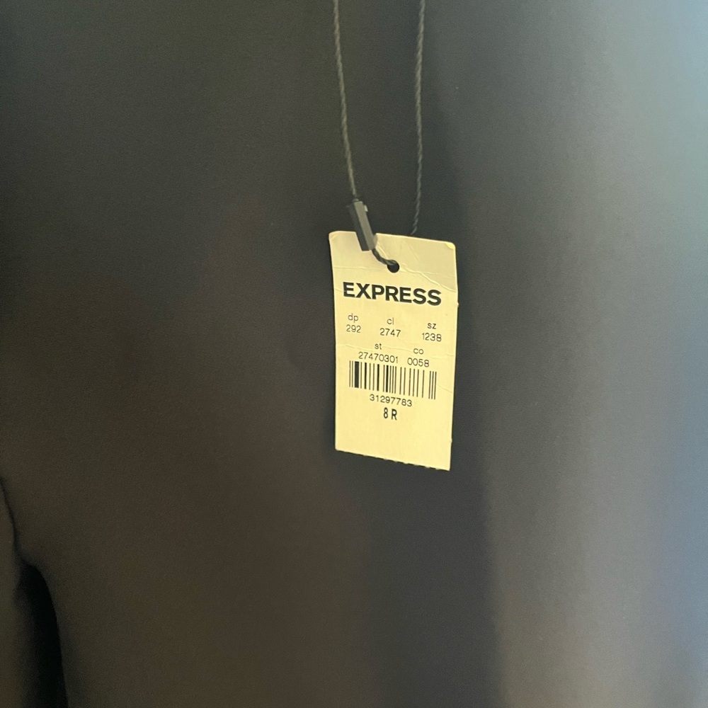 Express size 8 editor pants. New with tags - Picture 4 of 4